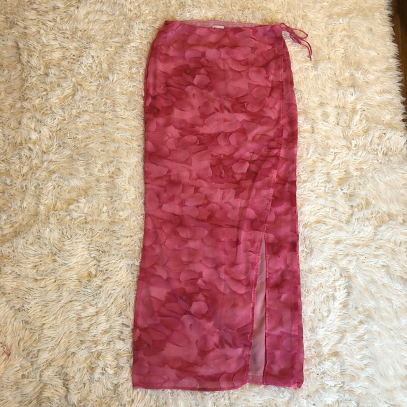 Princess Polly Dresses & Skirts - Princess Polly Pink Floral Maxi Wrap Skirt Size 4